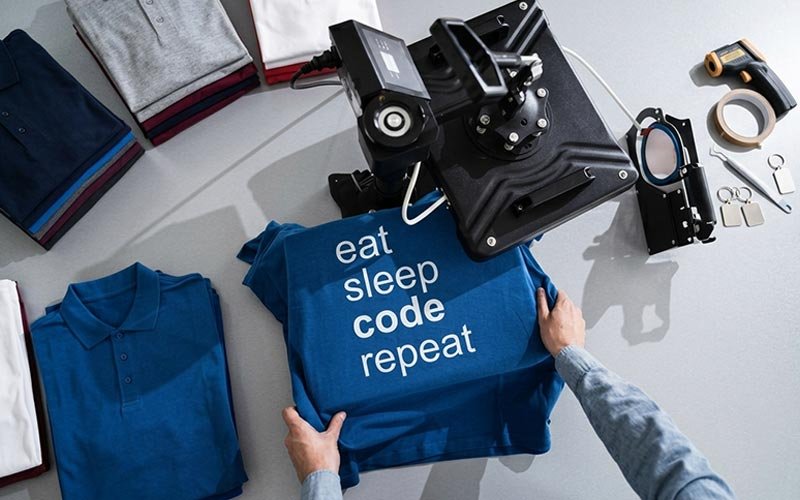 The Ultimate Gift of Belonging from Custom T-Shirt Manufacturers in Delhi