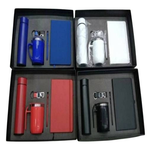 Corporate Gifting Kit with Pen Notebook and Water Bottle Manufacturers, Suppliers, Exporters in Delhi