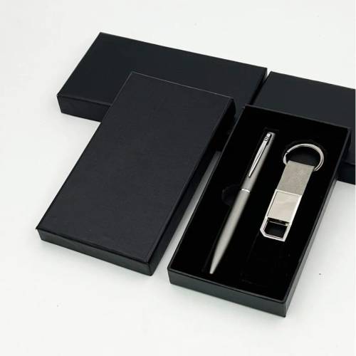 Stylish Pen and Keychain Gift Box for Employees and Clients Manufacturers, Suppliers, Exporters in Delhi